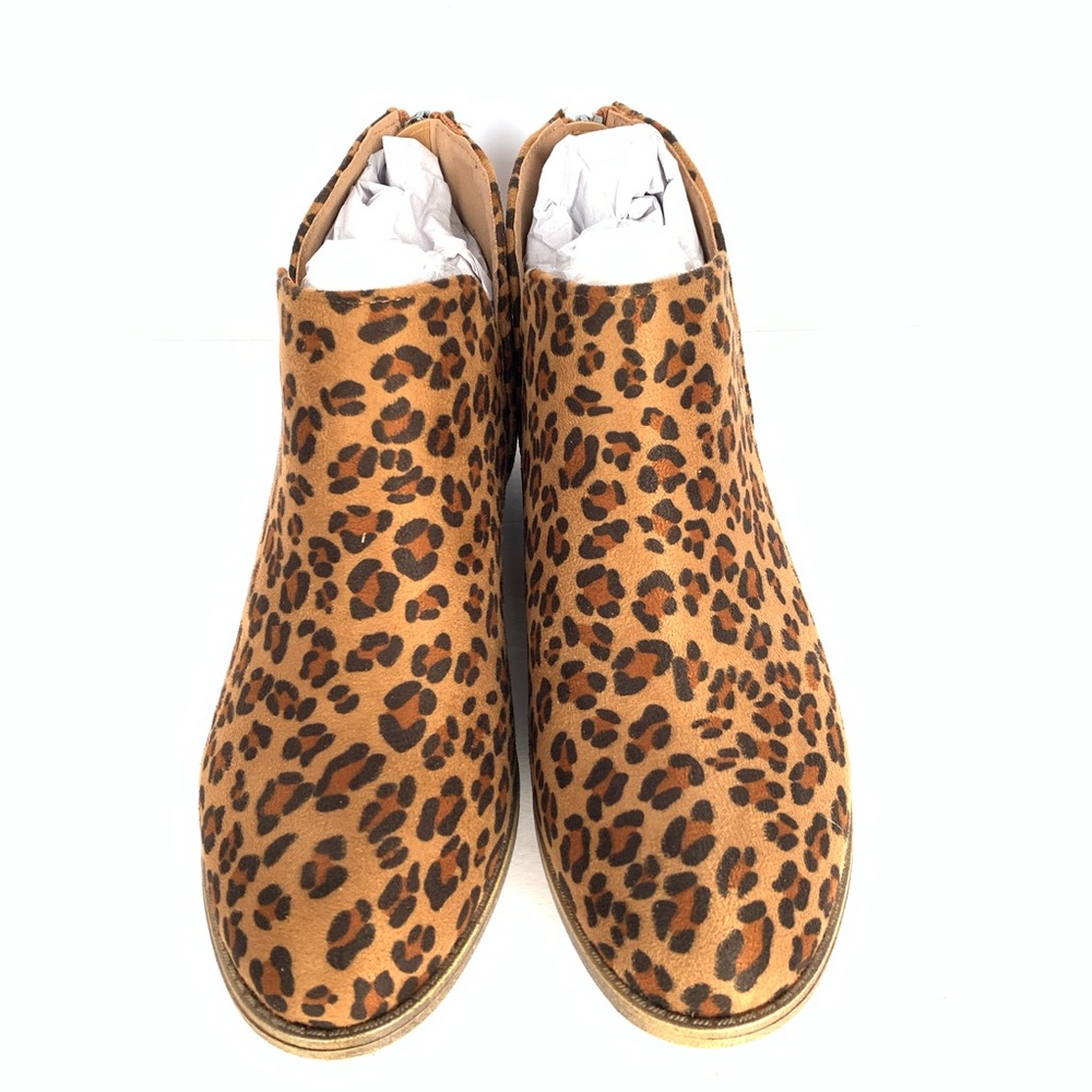 Journee Collection Women Livvy Bootie - Leopard